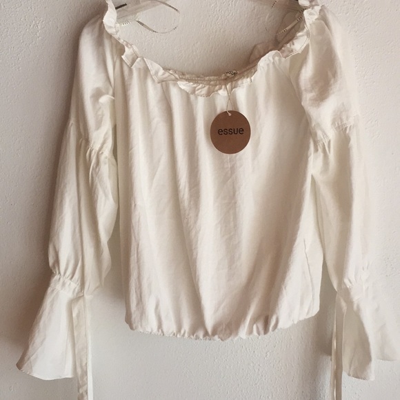 Blouse from Essue - Picture 1 of 4